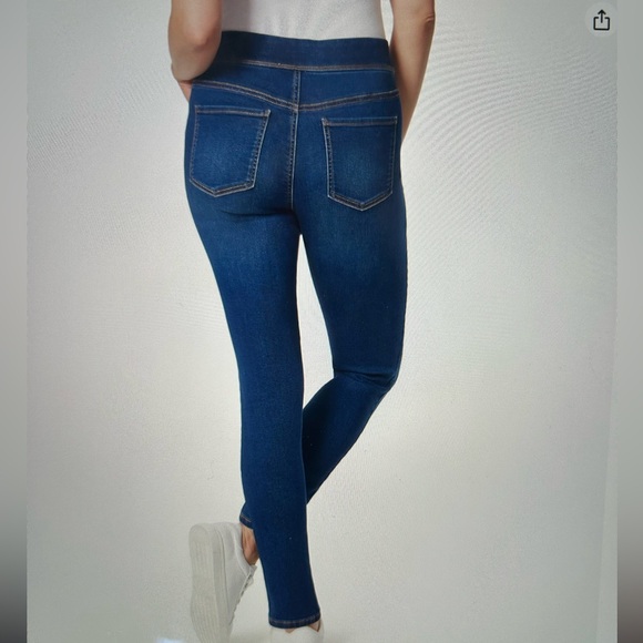 Gloria Vanderbilt jeans - Picture 3 of 7